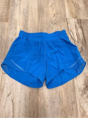 Lululemon Poolside Hotty Hot Low-Rise 4”